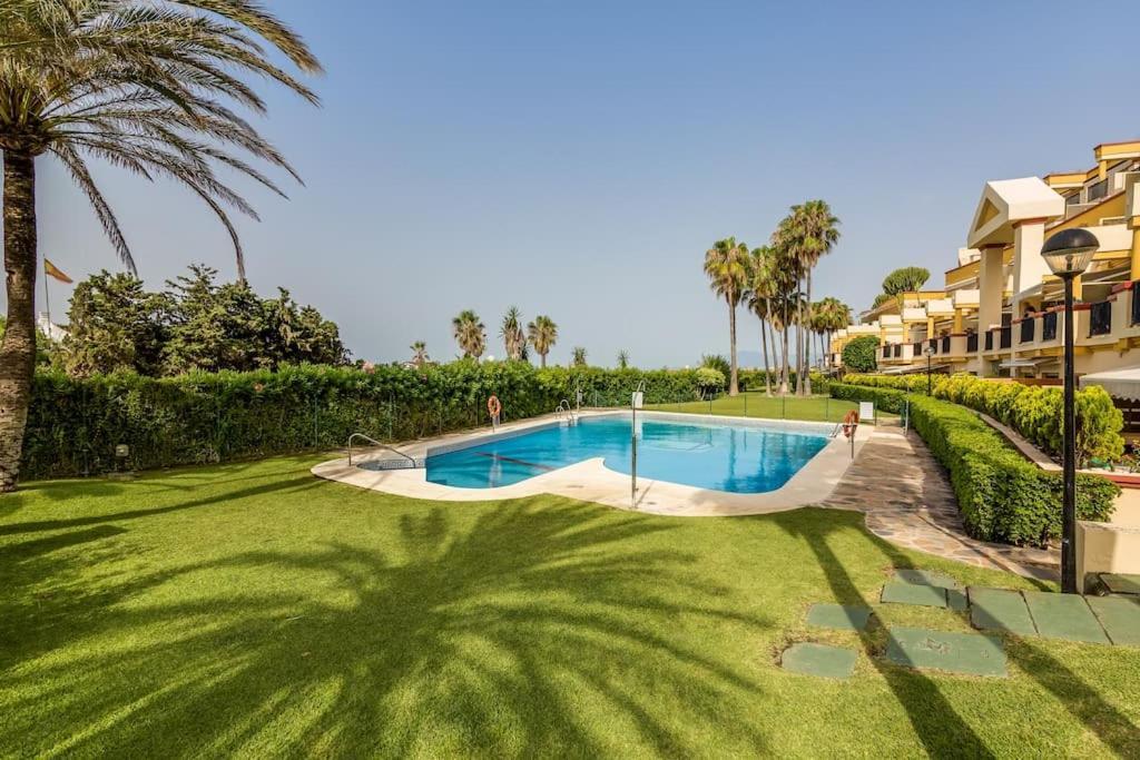 Oleholidays 1106 Romana Playa Primera Linea Playa Marbella Ngoại thất bức ảnh