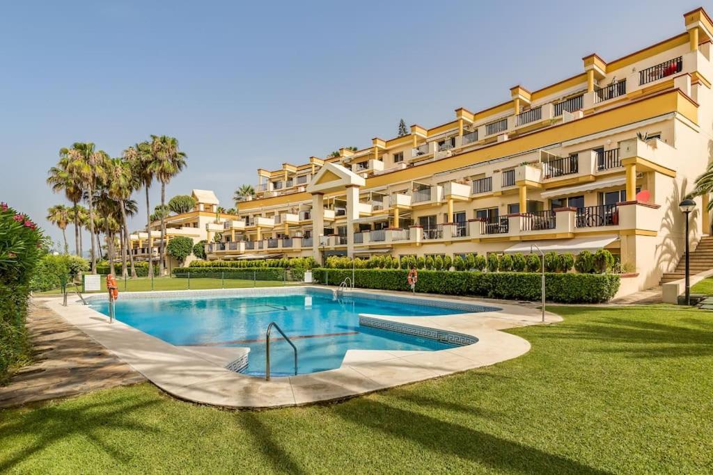 Oleholidays 1106 Romana Playa Primera Linea Playa Marbella Ngoại thất bức ảnh