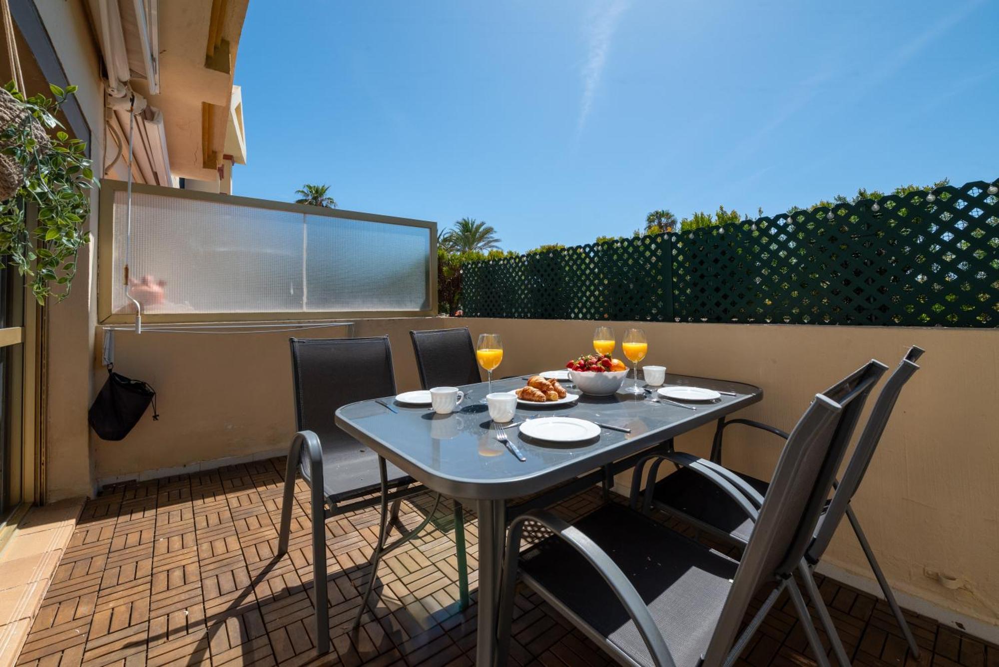 Oleholidays 1106 Romana Playa Primera Linea Playa Marbella Ngoại thất bức ảnh