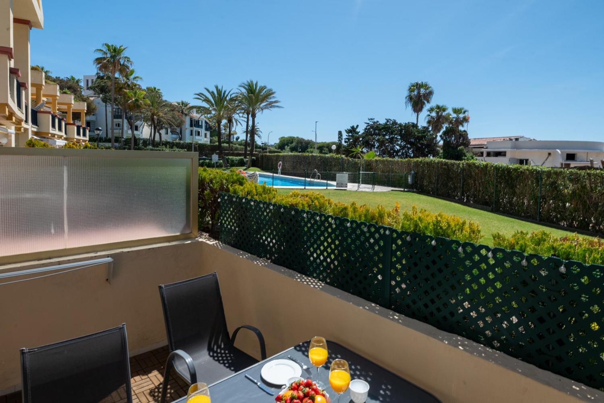 Oleholidays 1106 Romana Playa Primera Linea Playa Marbella Ngoại thất bức ảnh